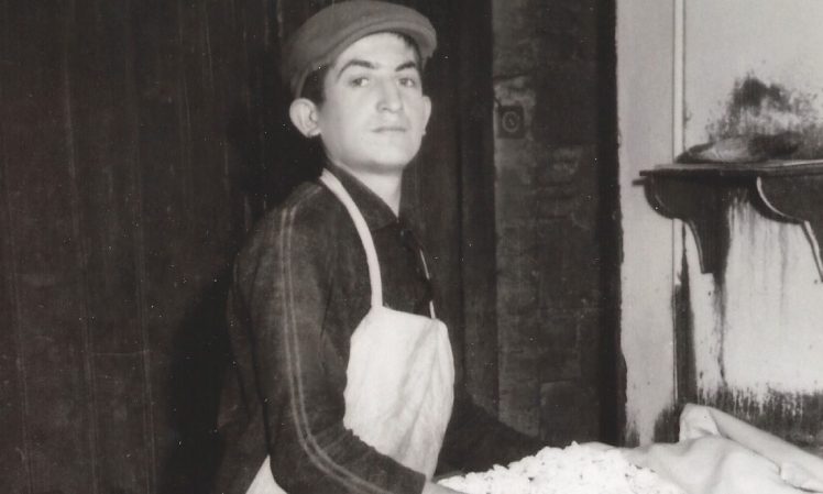 DENİZLİ’NİN ŞEKERCİ AMCASI