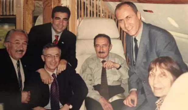 ECEVİT’İN KARA KUTUSUYDU. SIRLARIYLA BİRLİKTE GİTTİ…